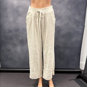 Sienna Sky Soft Cream Apparel